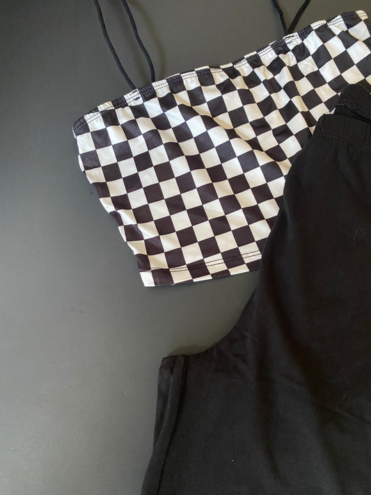 Spaghetti strap mini crop tank