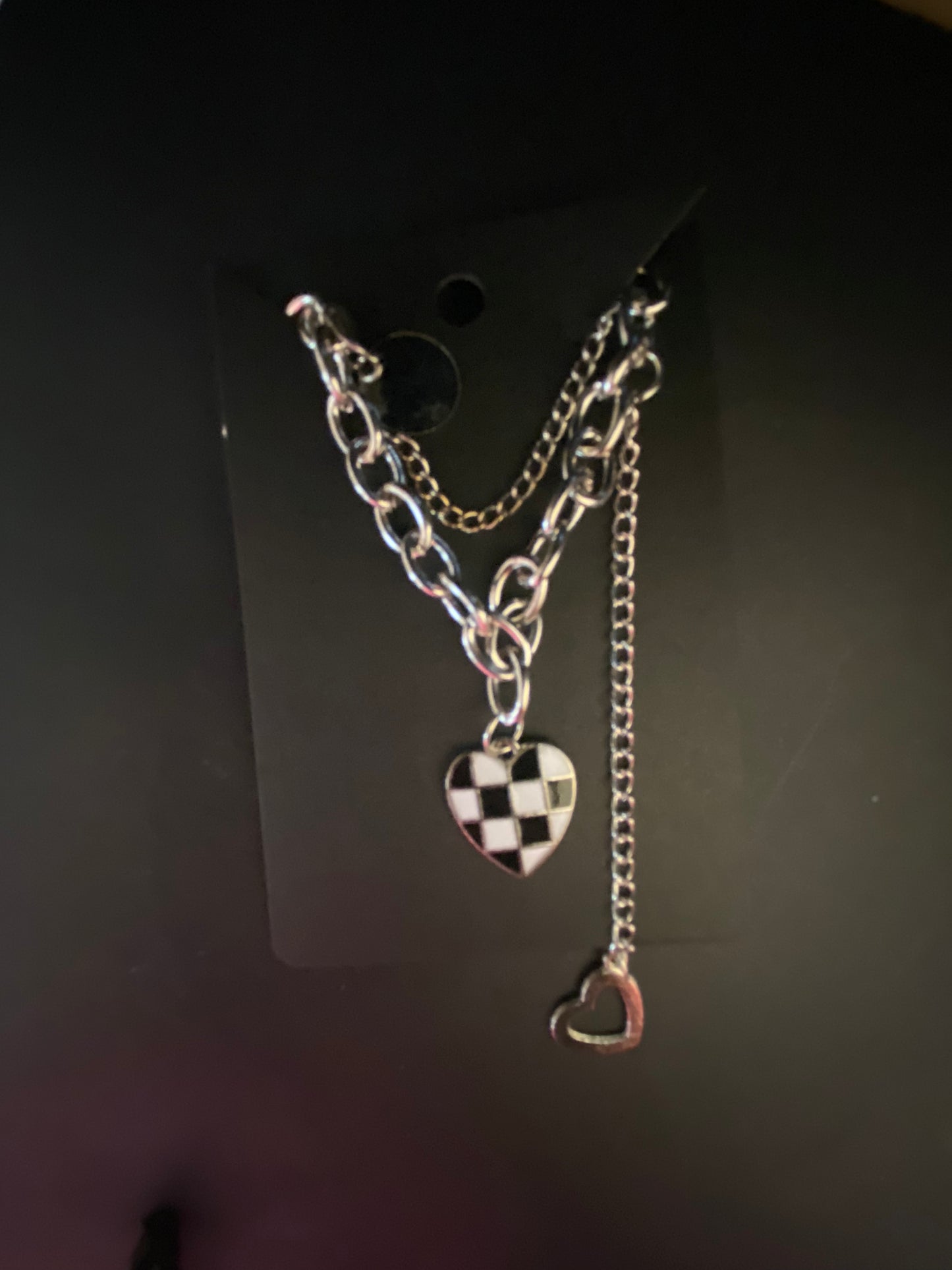 Checkered heart chains for days