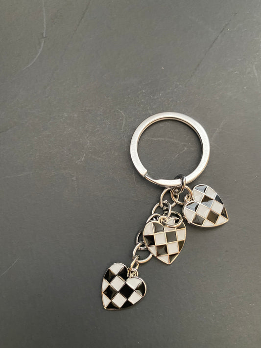 Silver Dangle Hearts keychain